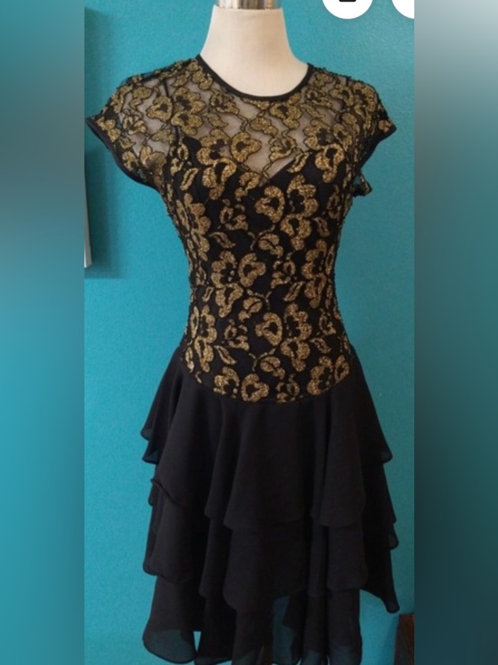 👗Vintage Late edition Black & Gold Lace Tiered Cocktail Dress